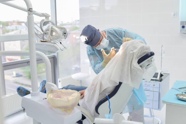 Best Cosmetic Emergency Dentistry in Oak Ridge, FL